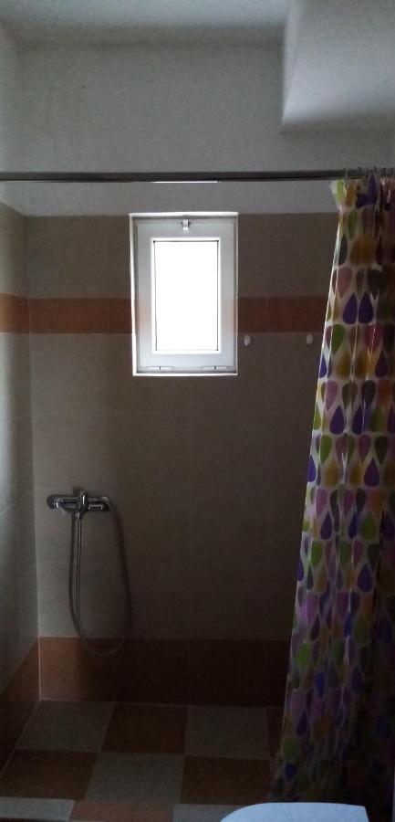 Γεώργιος Παπαϊωάννου Ενοικιαζόμενα Δωμάτια Khrónia Extérieur photo
