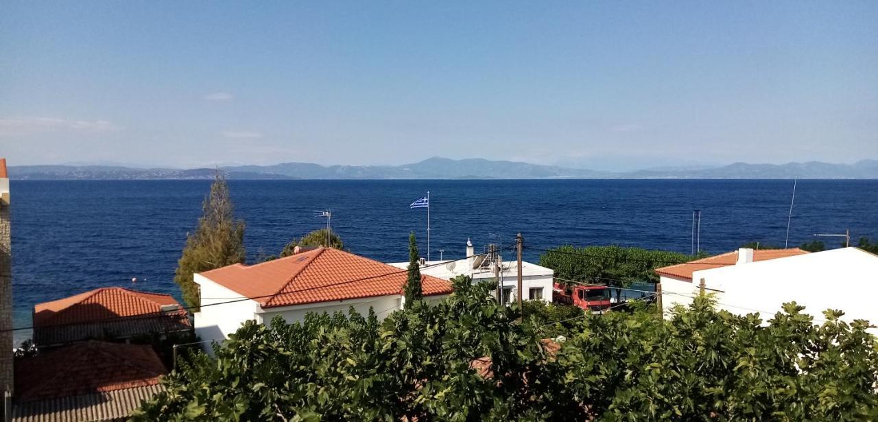 Γεώργιος Παπαϊωάννου Ενοικιαζόμενα Δωμάτια Khrónia Extérieur photo