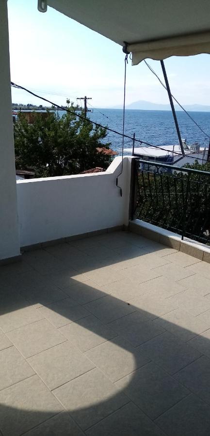 Γεώργιος Παπαϊωάννου Ενοικιαζόμενα Δωμάτια Khrónia Extérieur photo
